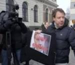 Оппозиция не добилась отставки мэра Риги Ушакова